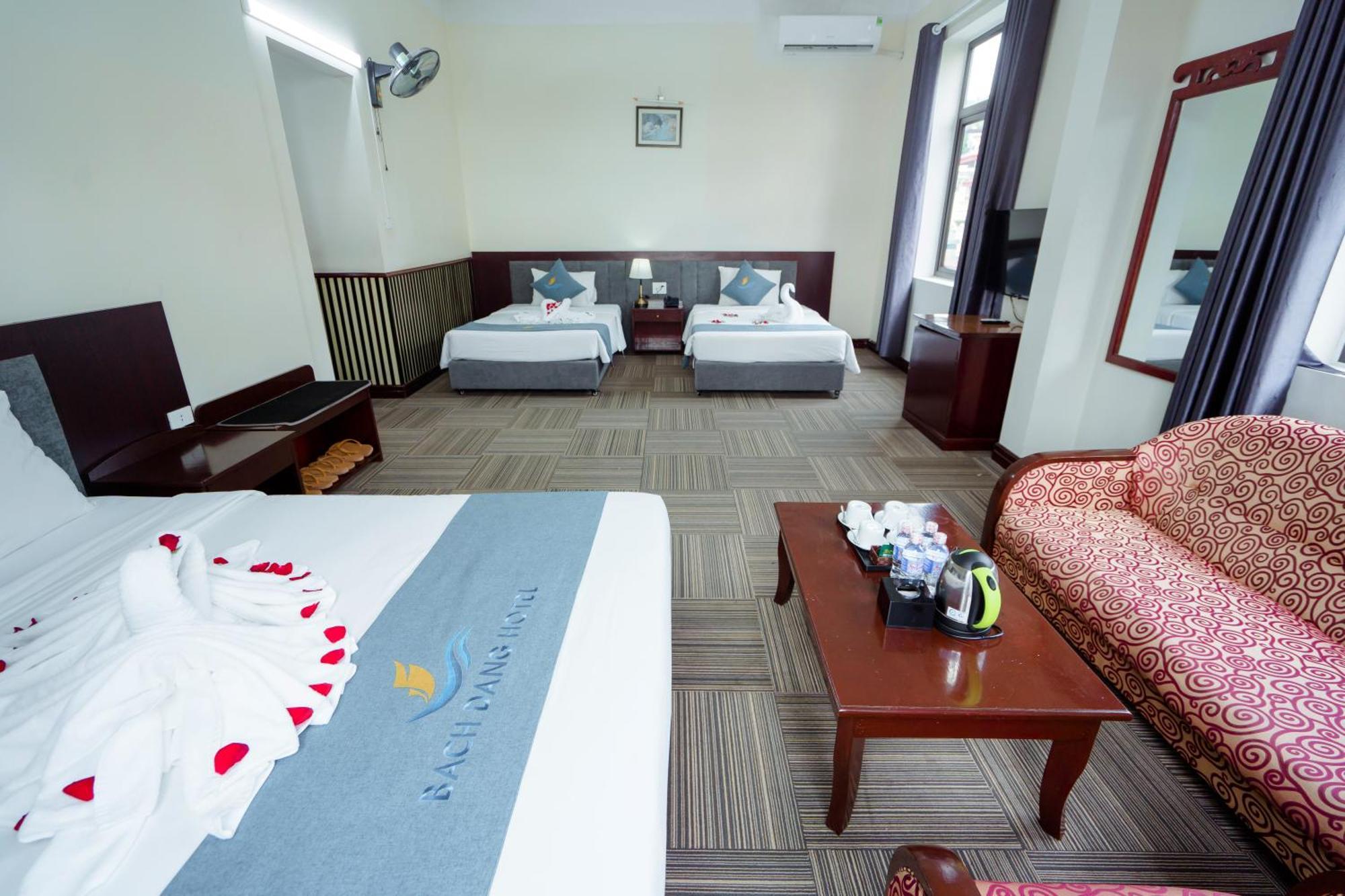 Bach Dang Ha Long Hotel מראה חיצוני תמונה