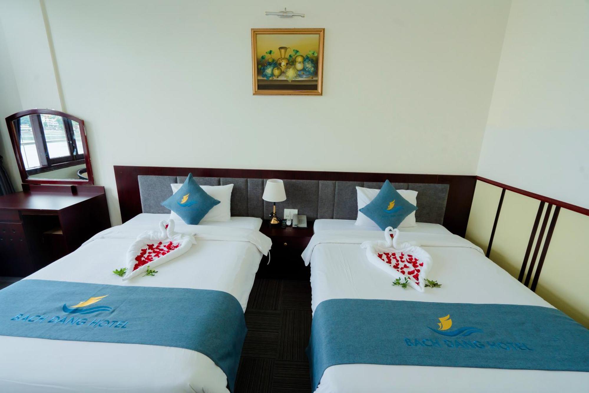 Bach Dang Ha Long Hotel מראה חיצוני תמונה