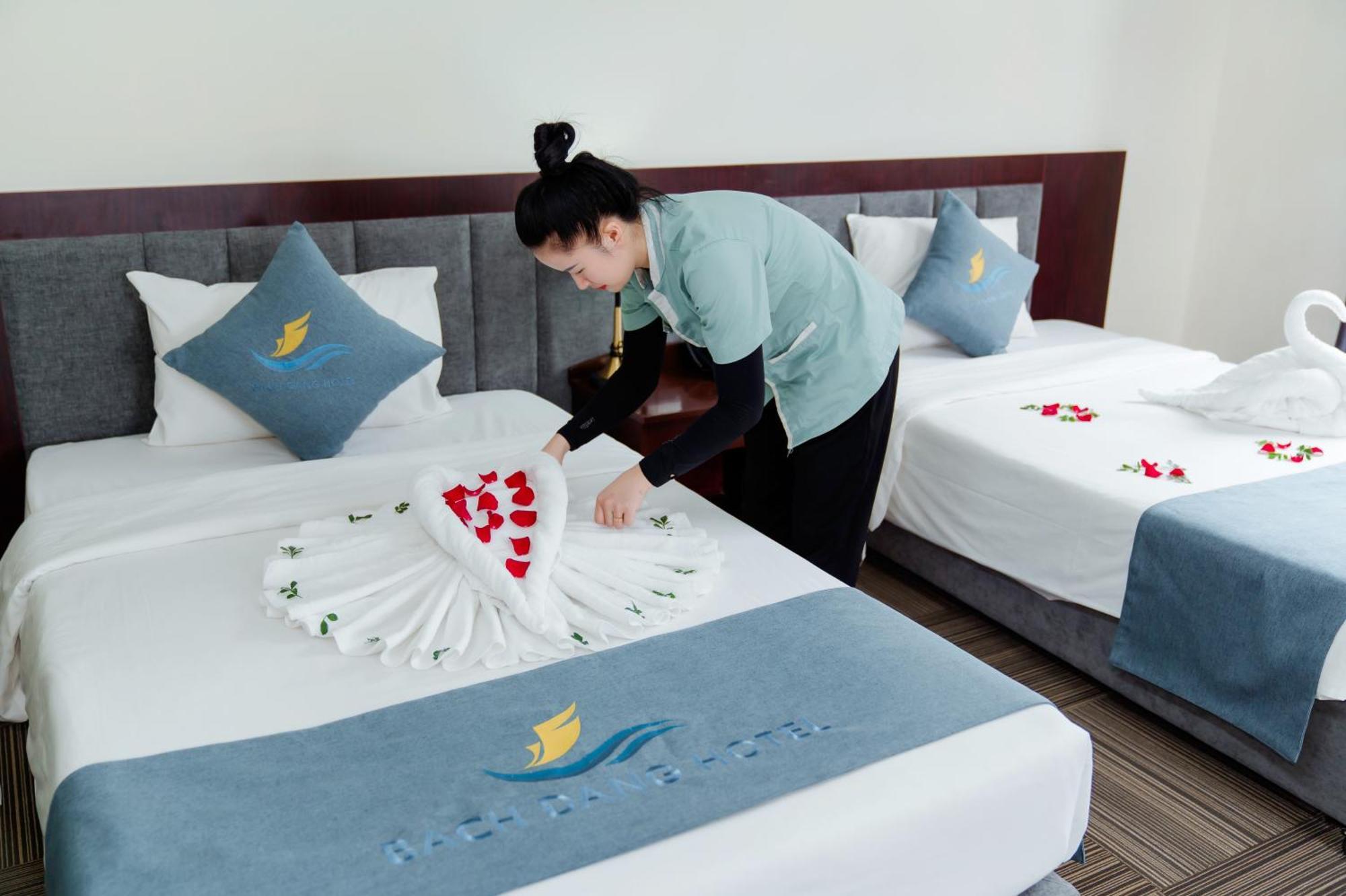 Bach Dang Ha Long Hotel מראה חיצוני תמונה