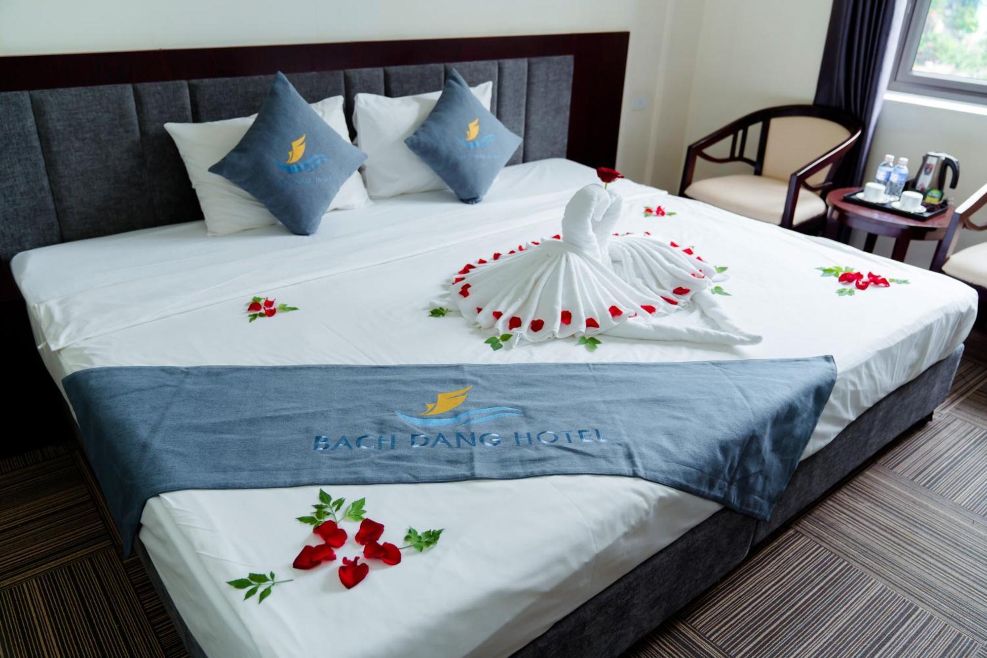 Bach Dang Ha Long Hotel מראה חיצוני תמונה