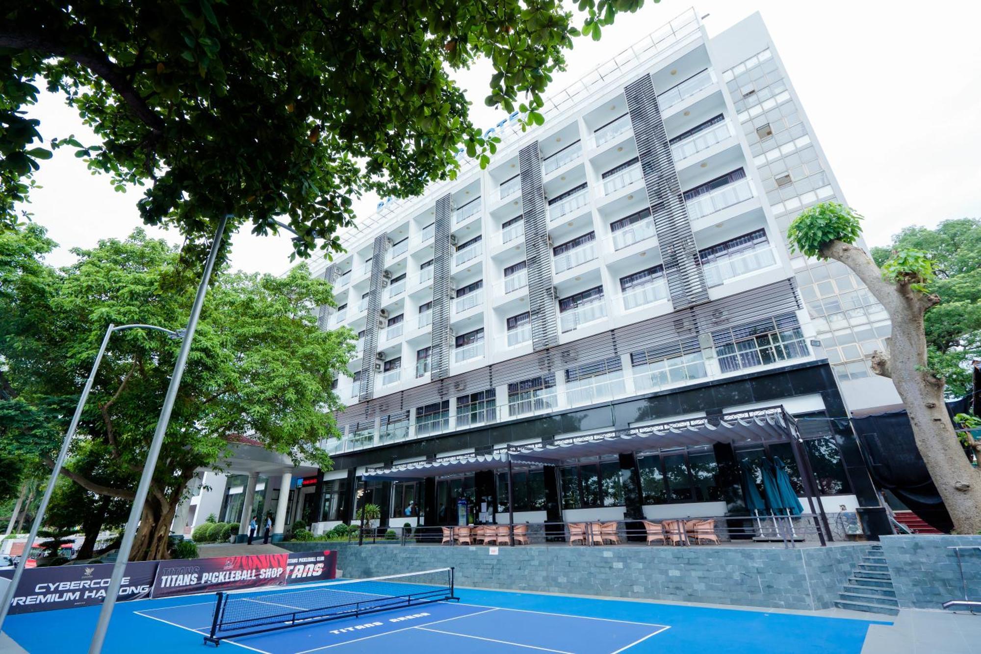 Bach Dang Ha Long Hotel מראה חיצוני תמונה